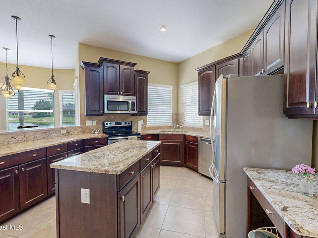 1522 Tralee Bay Avenue, Suntree, FL 32940