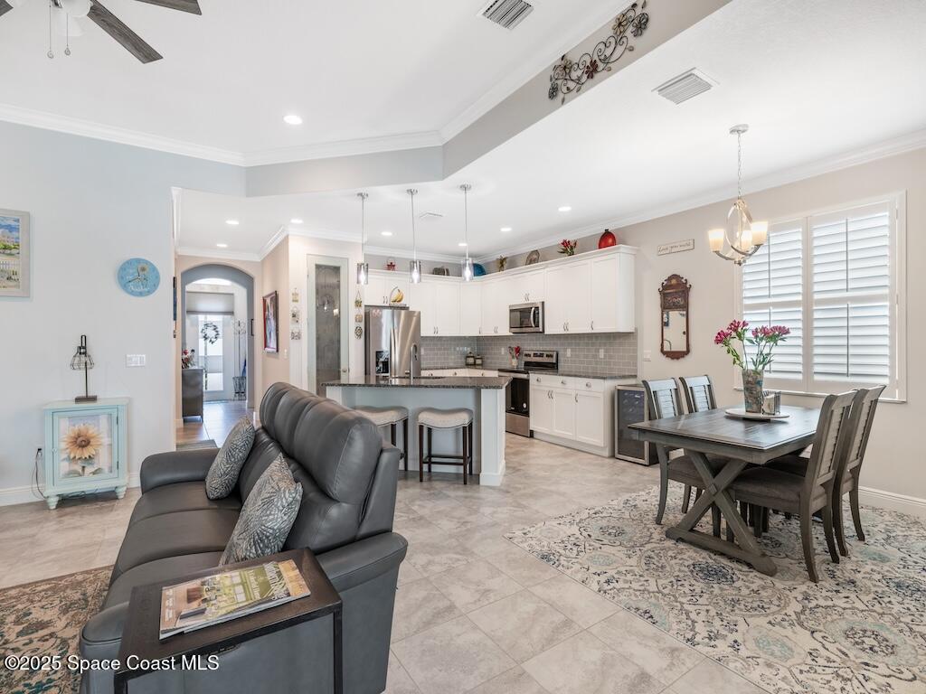 2557 Bella Vista Circle, Vero Beach, FL 32966