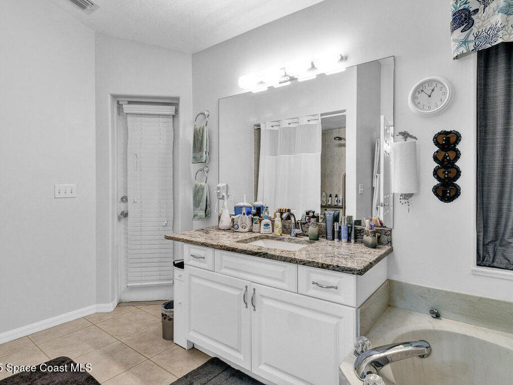 9275 100th Avenue, Vero Beach, FL 32967