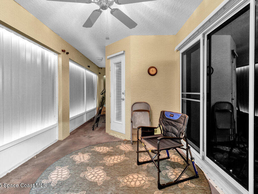 9275 100th Avenue, Vero Beach, FL 32967