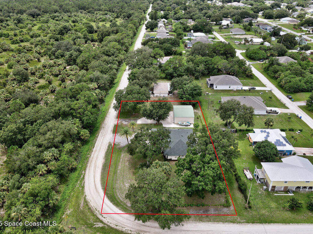 9275 100th Avenue, Vero Beach, FL 32967