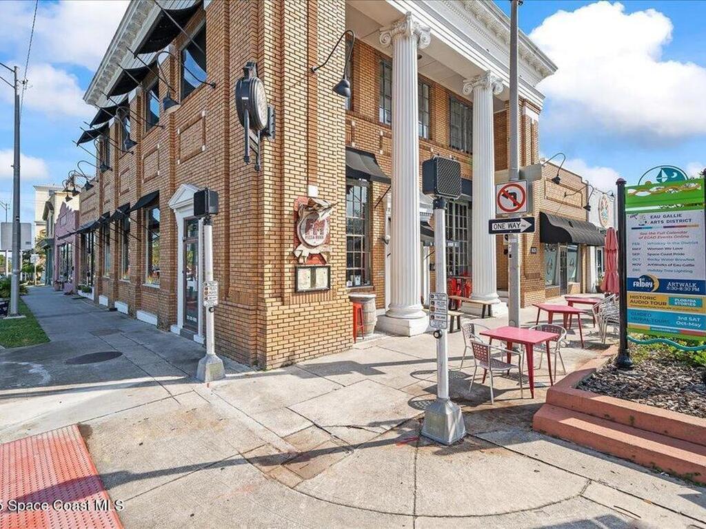 1330 Windchime Lane, Melbourne, FL 32935