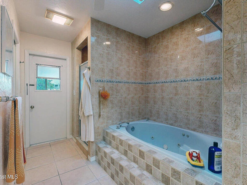 18 Magruder Avenue, Rockledge, FL 32955