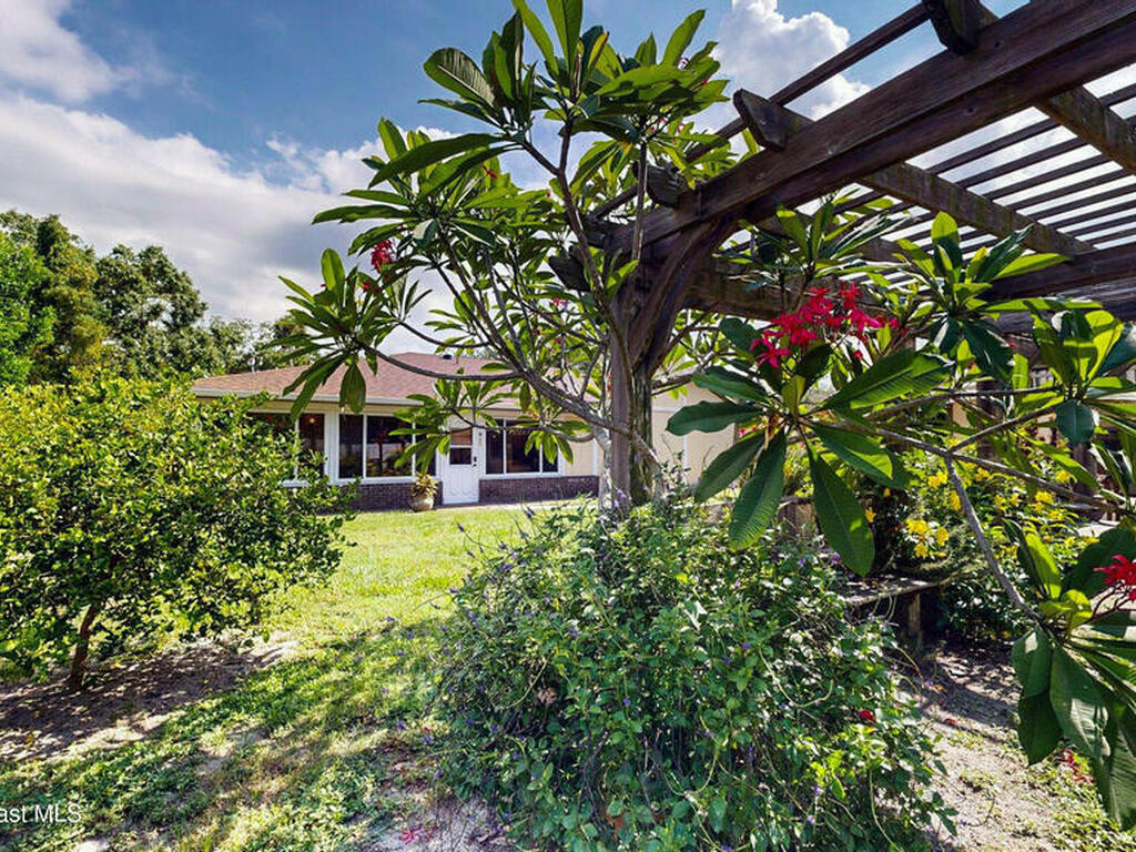 18 Magruder Avenue, Rockledge, FL 32955