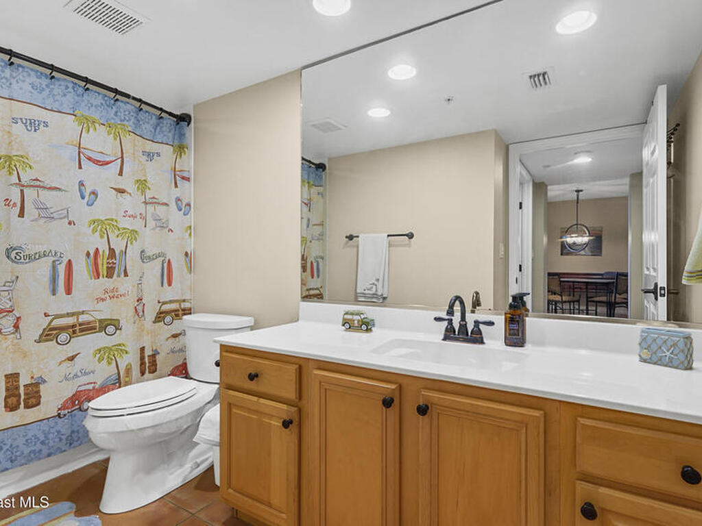 8470 Ridgewood Avenue, Cape Canaveral, FL 32920