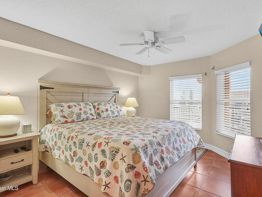 8470 Ridgewood Avenue, Cape Canaveral, FL 32920