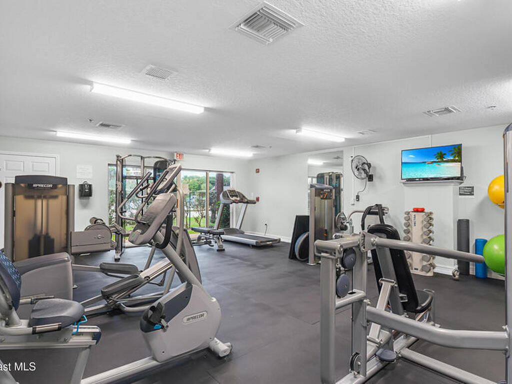 8470 Ridgewood Avenue, Cape Canaveral, FL 32920