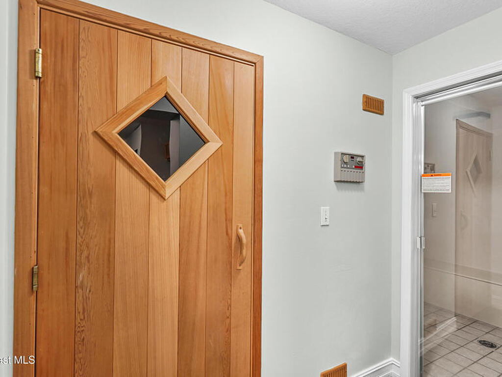 8470 Ridgewood Avenue, Cape Canaveral, FL 32920