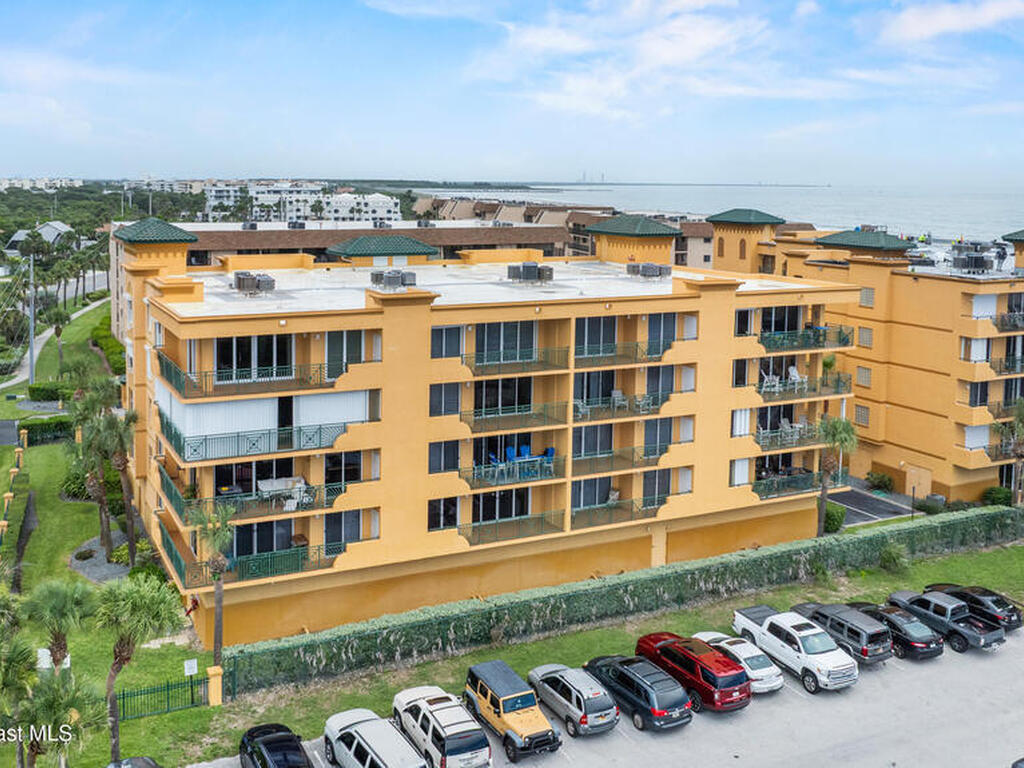 8470 Ridgewood Avenue, Cape Canaveral, FL 32920