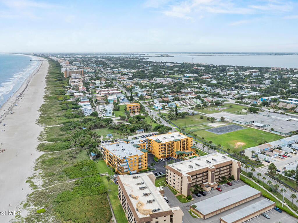 8470 Ridgewood Avenue, Cape Canaveral, FL 32920