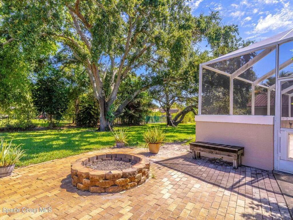 150 Utopia Circle, Merritt Island, FL 32952