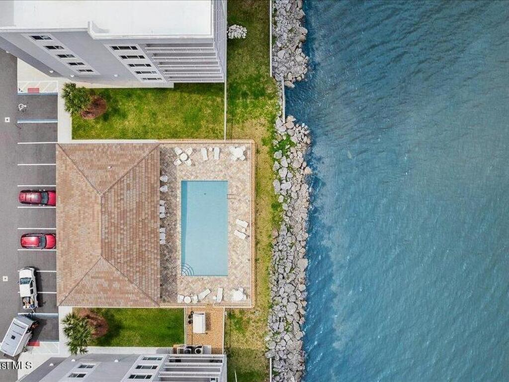 1805 Riverside Drive, Titusville, FL 32780