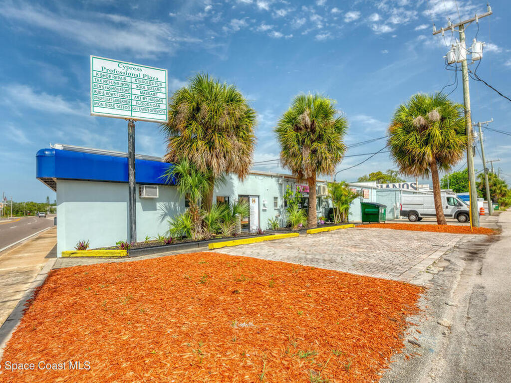 1363 Cypress Avenue, Melbourne, FL 32935