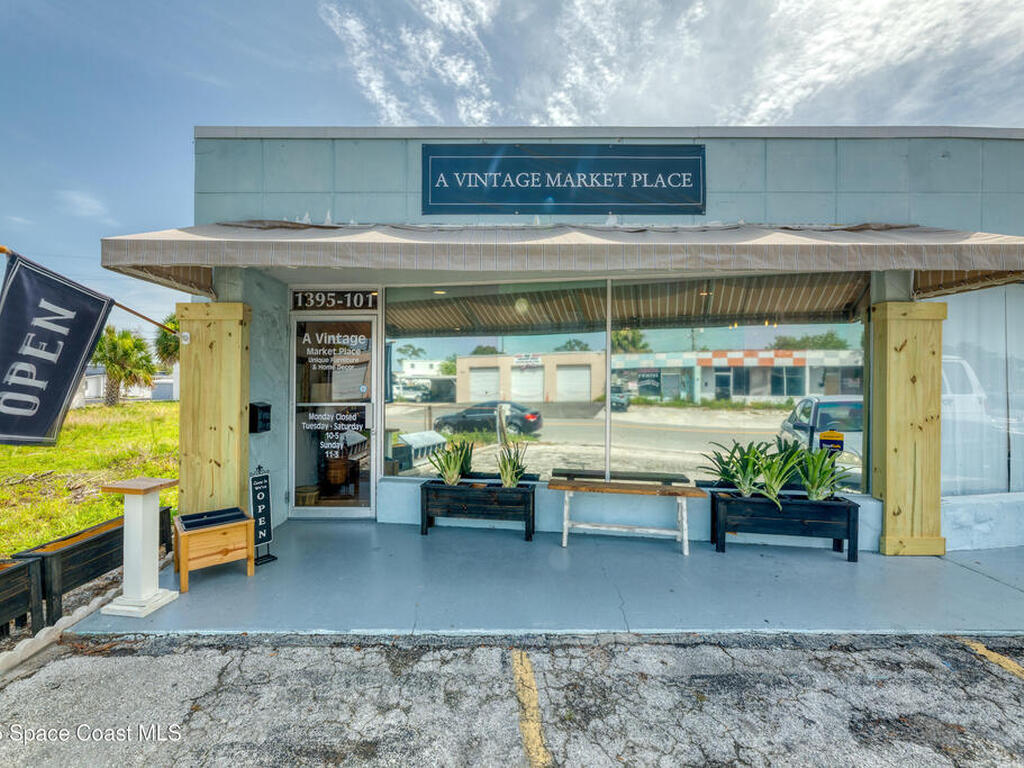 1363 Cypress Avenue, Melbourne, FL 32935