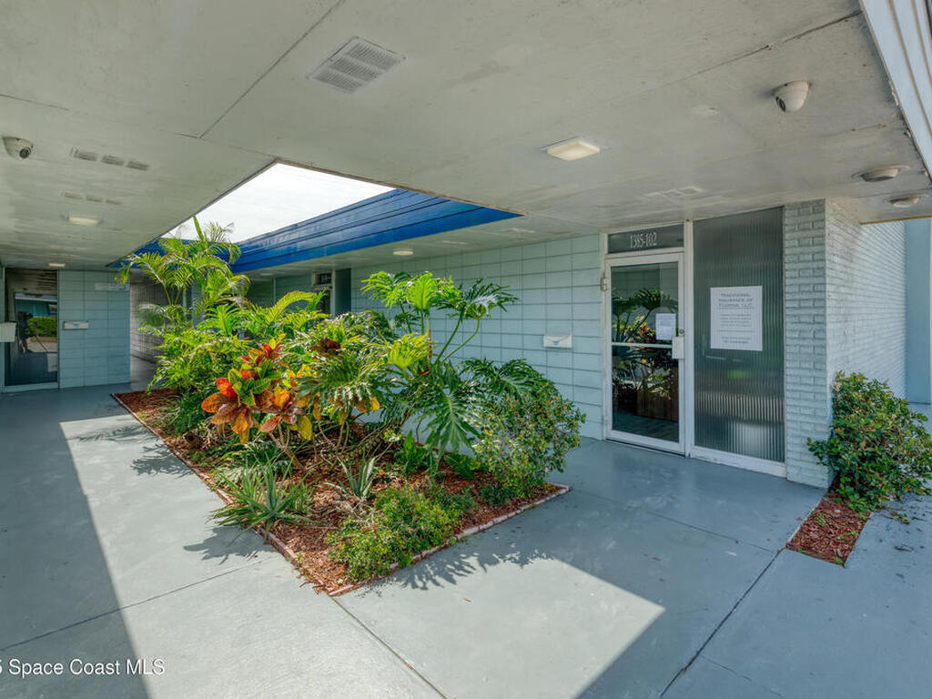 1363 Cypress Avenue, Melbourne, FL 32935