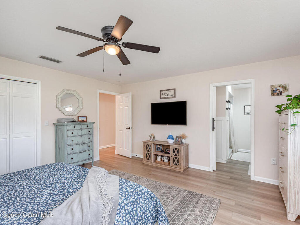 3310 Grantline Road, Mims, FL 32754