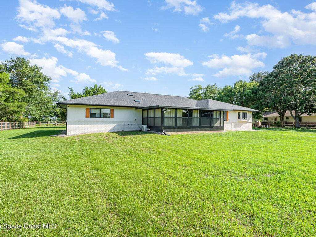 3310 Grantline Road, Mims, FL 32754