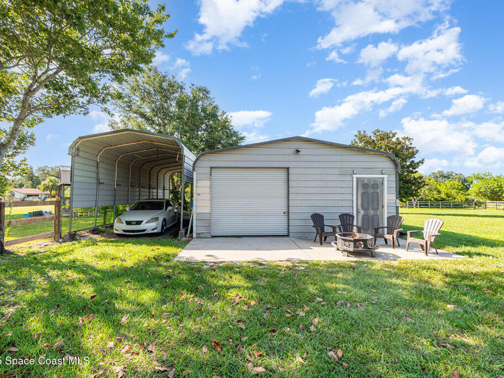 3310 Grantline Road, Mims, FL 32754