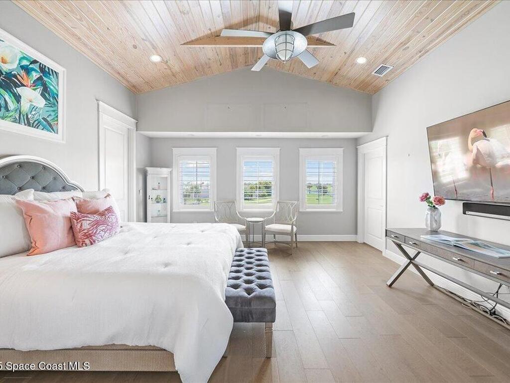 14 Cottage Court, Cocoa Beach, FL 32931