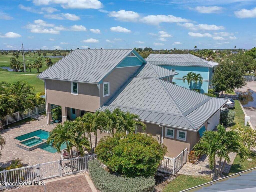 14 Cottage Court, Cocoa Beach, FL 32931