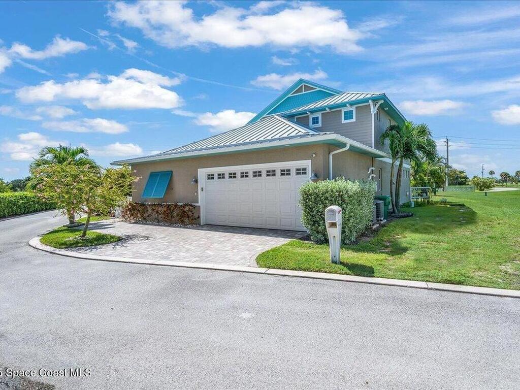 14 Cottage Court, Cocoa Beach, FL 32931
