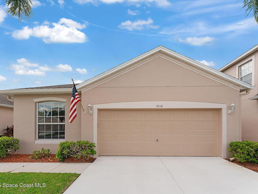 1910 Muirfield Way, Palm Bay, FL 32909