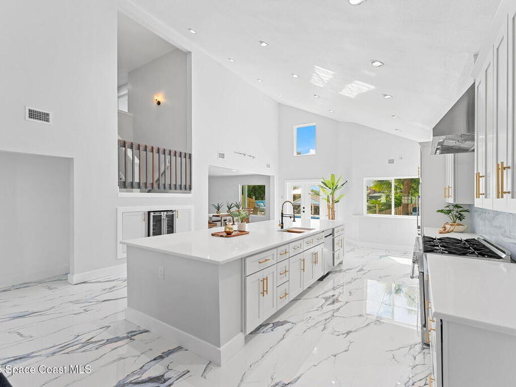 398 Riverview Lane, Melbourne Beach, FL 32951