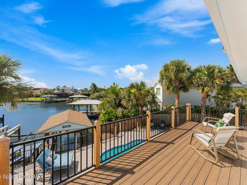 398 Riverview Lane, Melbourne Beach, FL 32951