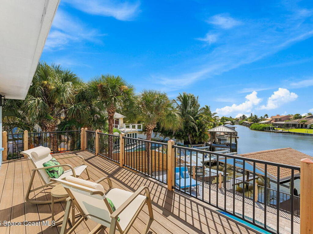 398 Riverview Lane, Melbourne Beach, FL 32951