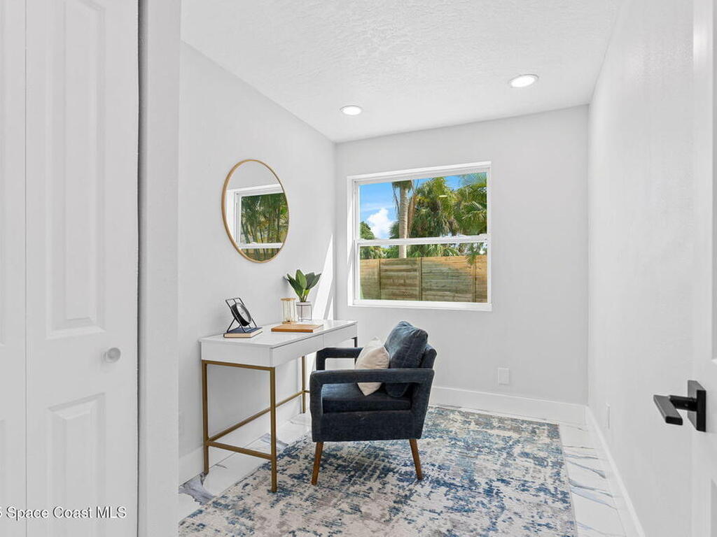 398 Riverview Lane, Melbourne Beach, FL 32951