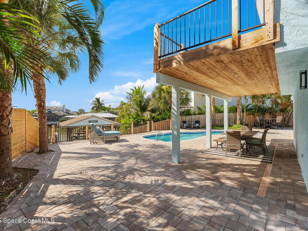 398 Riverview Lane, Melbourne Beach, FL 32951