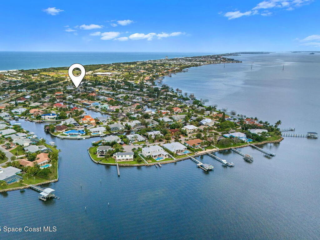 398 Riverview Lane, Melbourne Beach, FL 32951