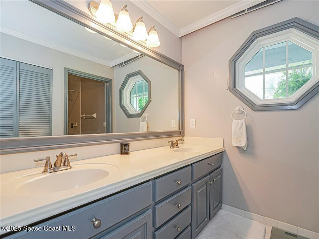 2945 70th Place, Vero Beach, FL 32967