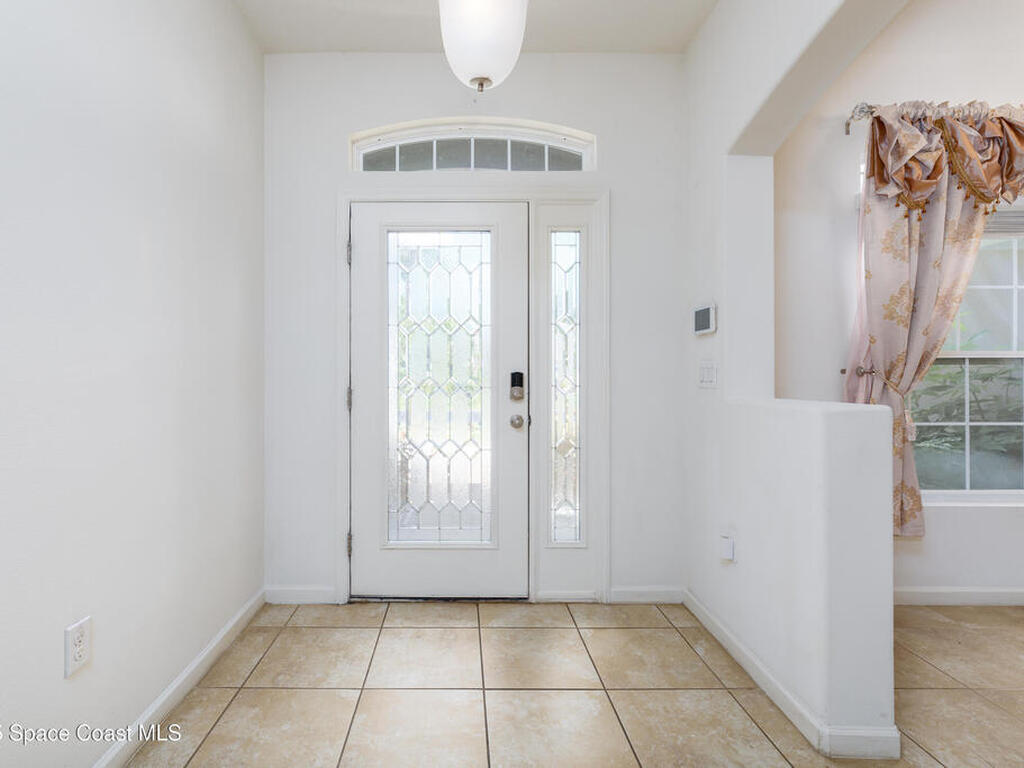 632 Stonebriar Drive, Palm Bay, FL 32909