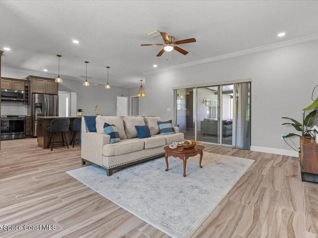 18704 Northcliff Street, Orlando, FL 32833