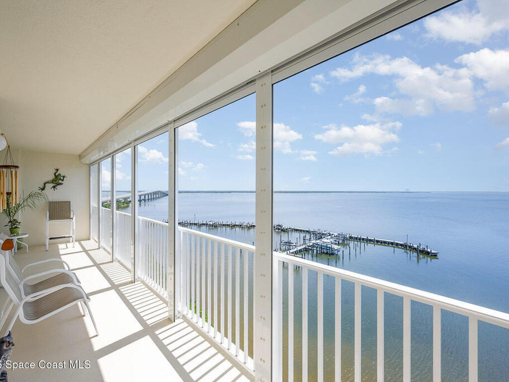 5 Indian River Avenue, Titusville, FL 32796