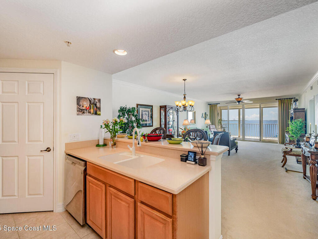 5 Indian River Avenue, Titusville, FL 32796