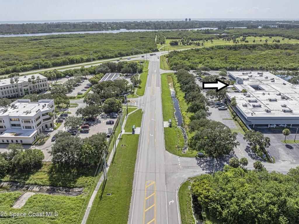 777 37th Street, Vero Beach, FL 32960