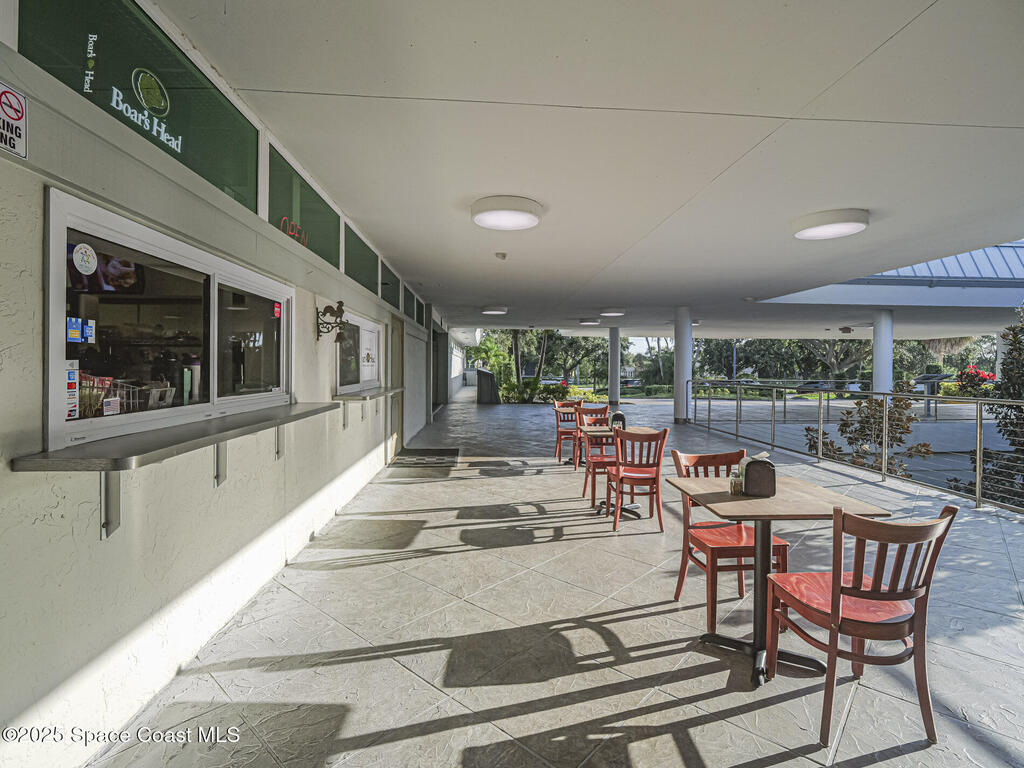 777 37th Street, Vero Beach, FL 32960