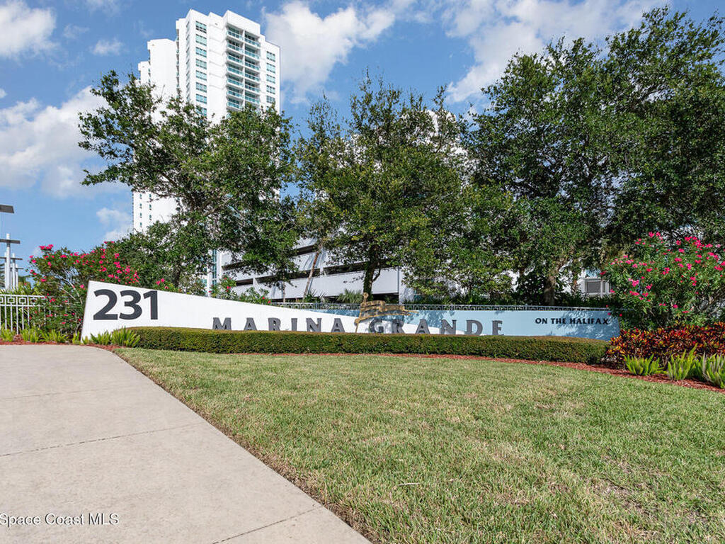 231 Riverside Drive, Holly Hill, FL 32117