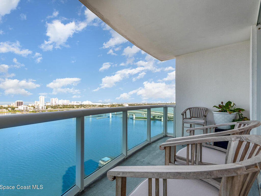 231 Riverside Drive, Holly Hill, FL 32117