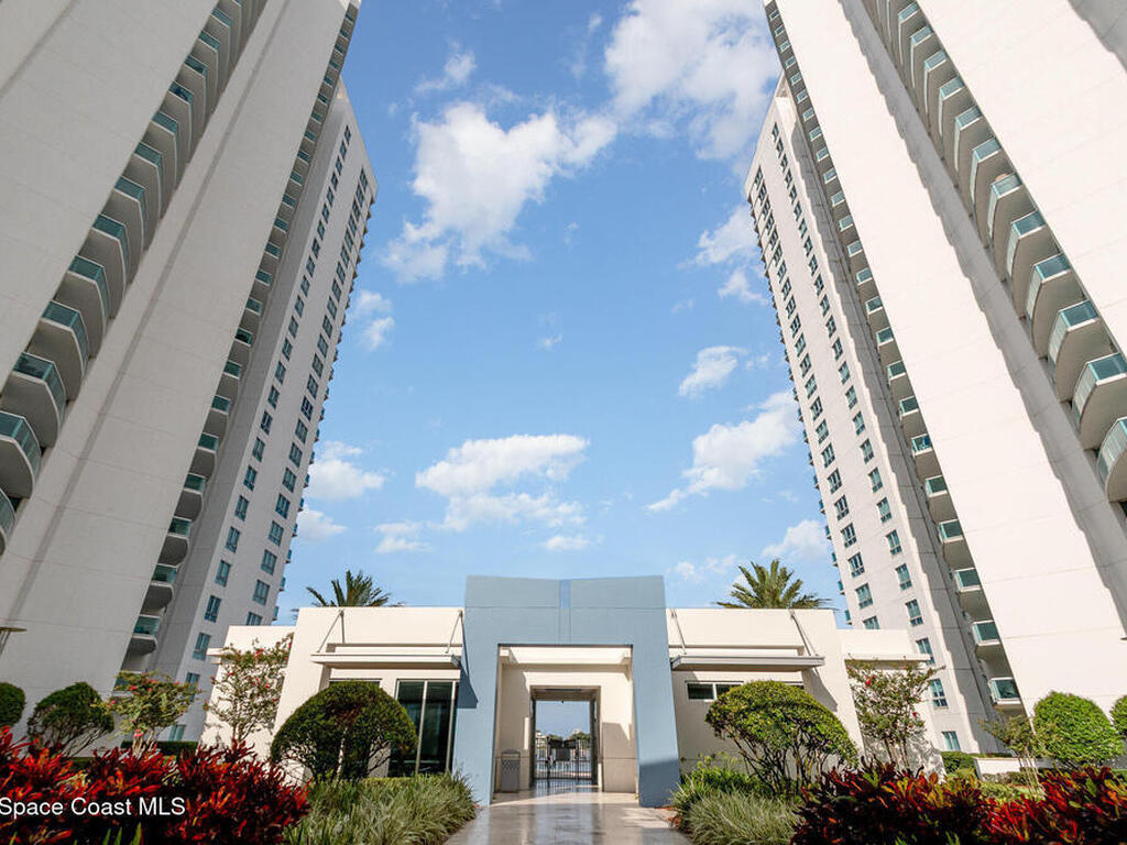 231 Riverside Drive, Holly Hill, FL 32117