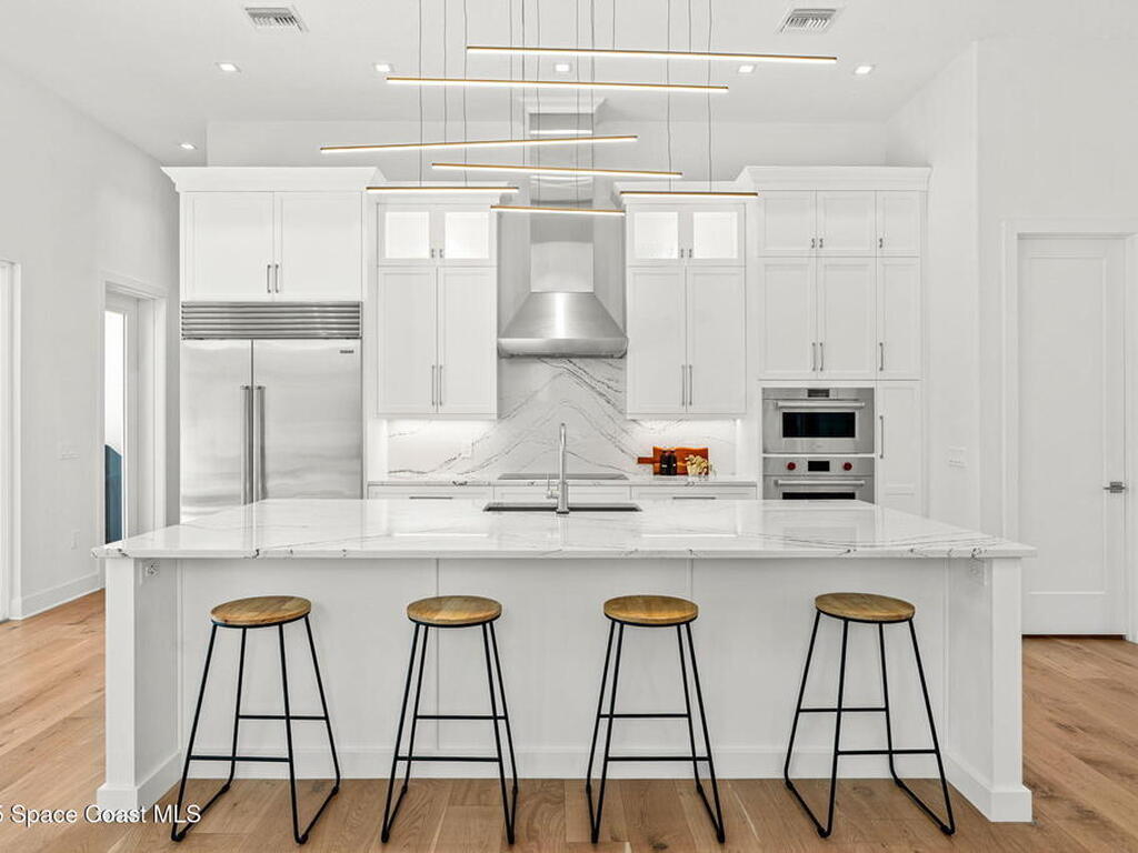 1949 Rockledge Drive, Rockledge, FL 32955