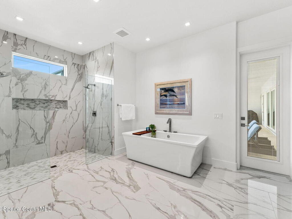 1949 Rockledge Drive, Rockledge, FL 32955