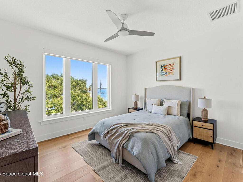 1949 Rockledge Drive, Rockledge, FL 32955