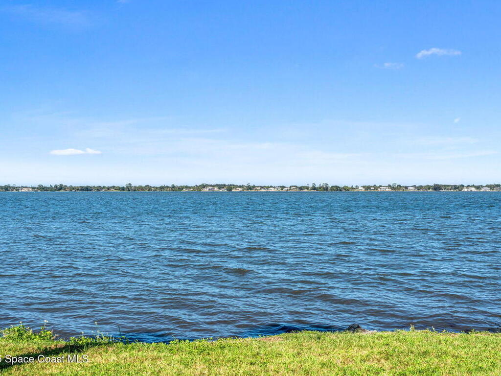 1949 Rockledge Drive, Rockledge, FL 32955