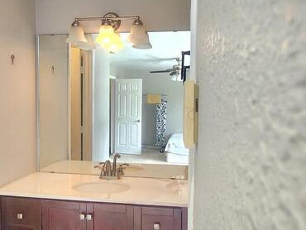 2014 Manor Drive, Palm Bay, FL 32905