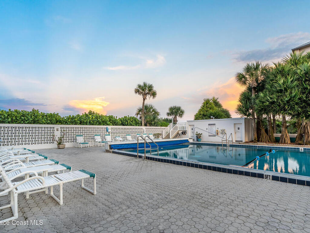 877 N Hwy A1a, Indialantic, FL 32903