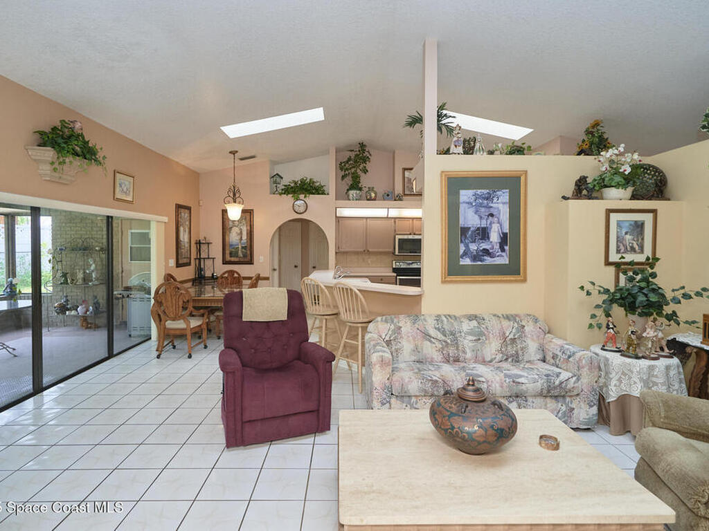 672 Altura Drive, Cocoa, FL 32927