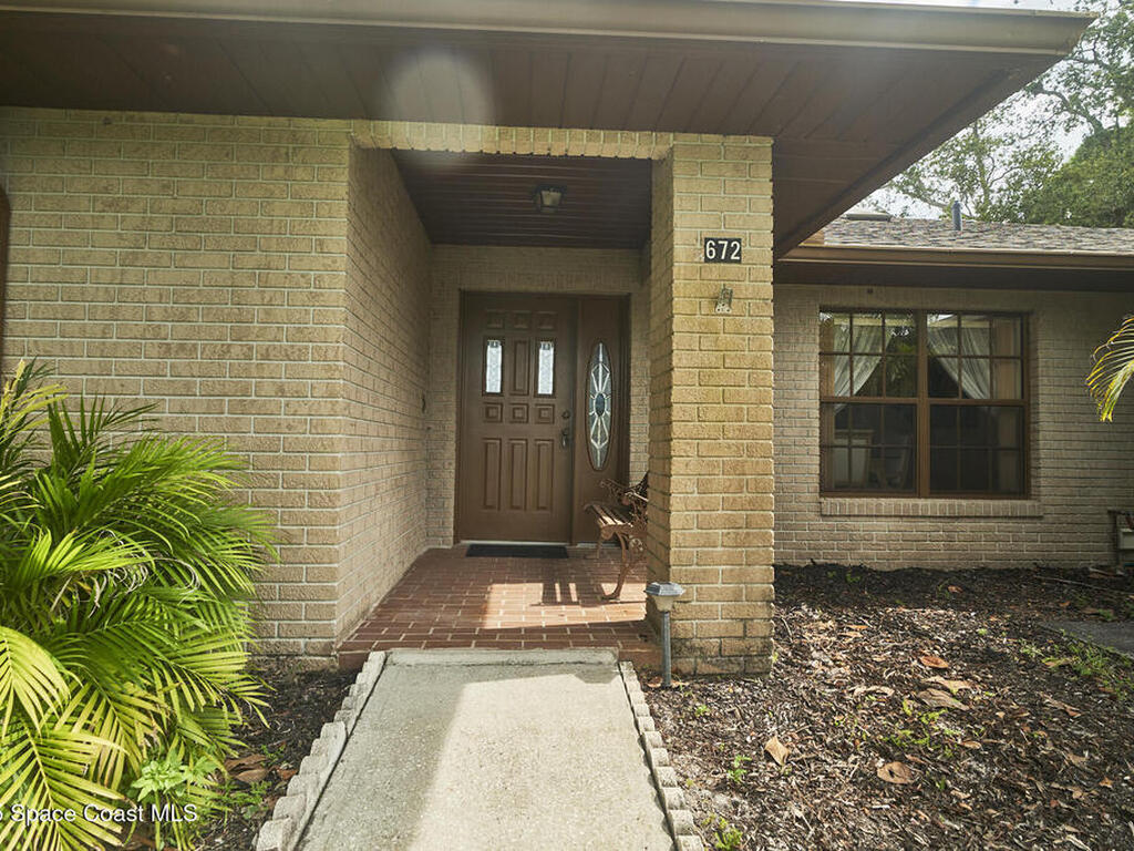 672 Altura Drive, Cocoa, FL 32927